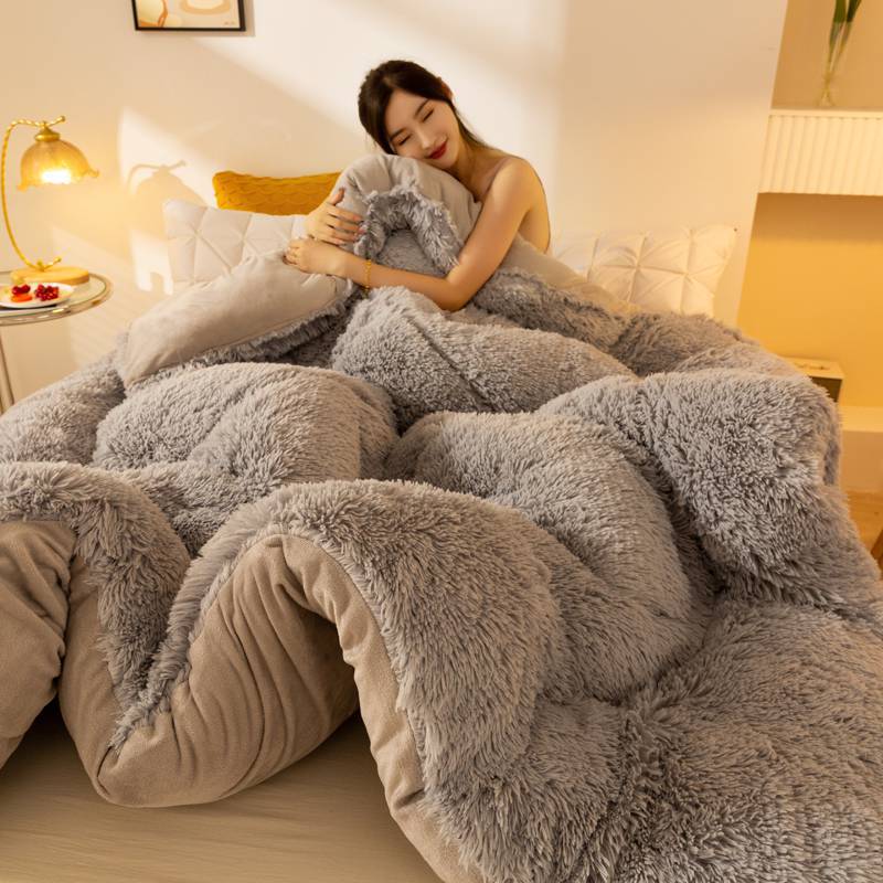 Ultra Soft Crystal Velvet Winter Quilt