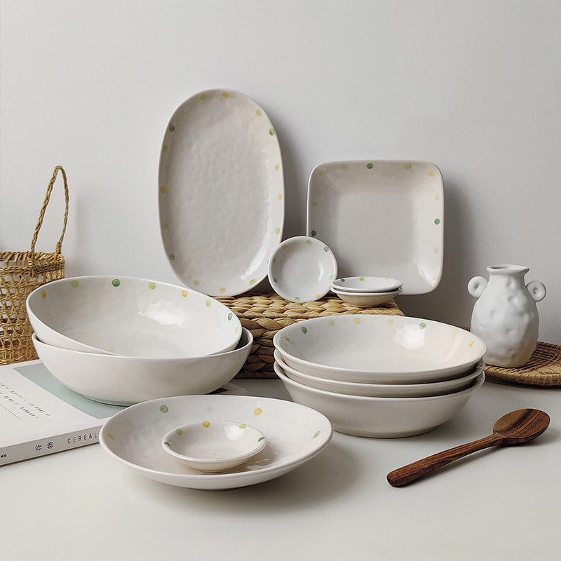 Minimalist Ceramic Plate Set